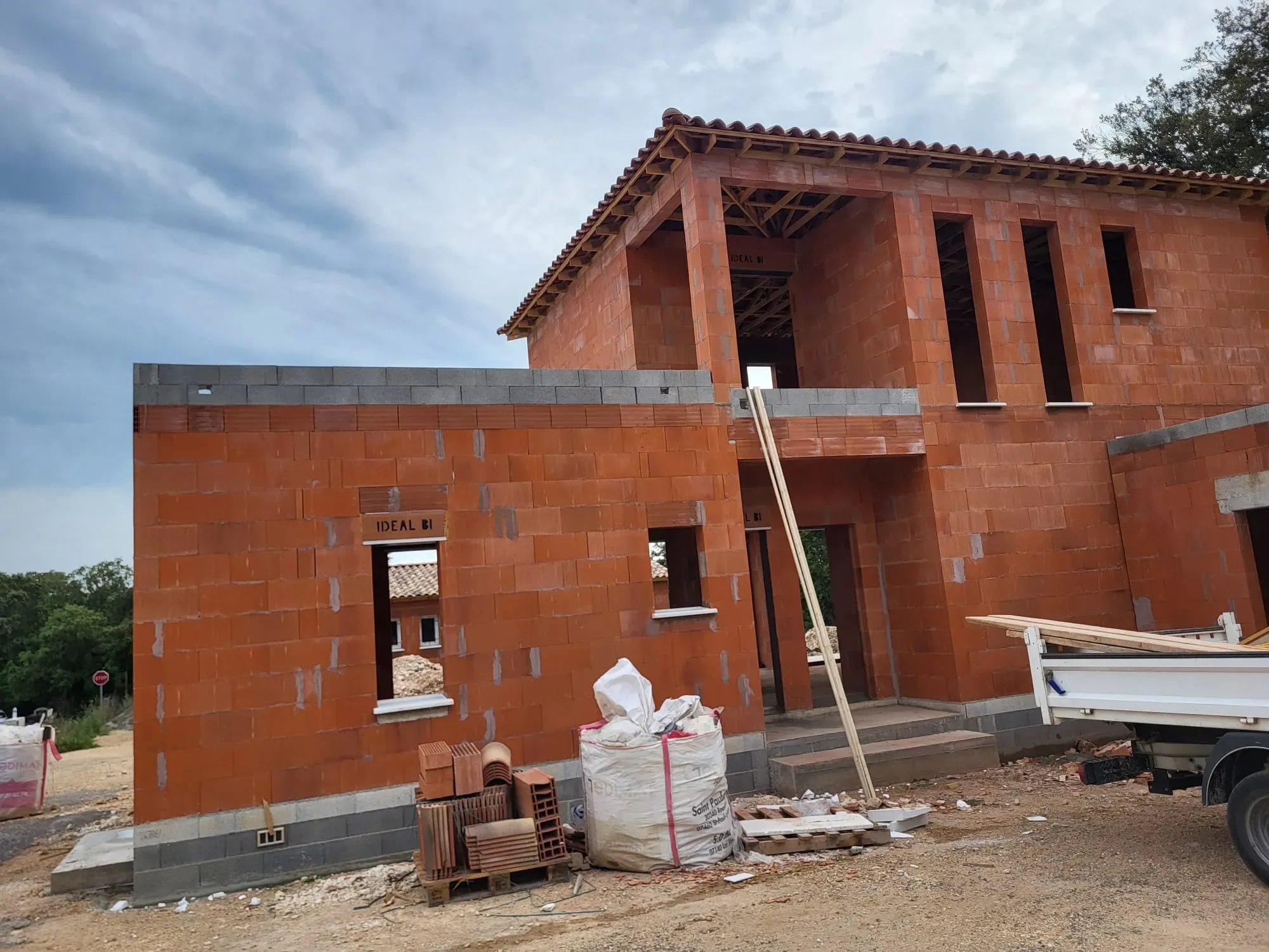 Maison traditionnelle briques, photographie 2 du chantier