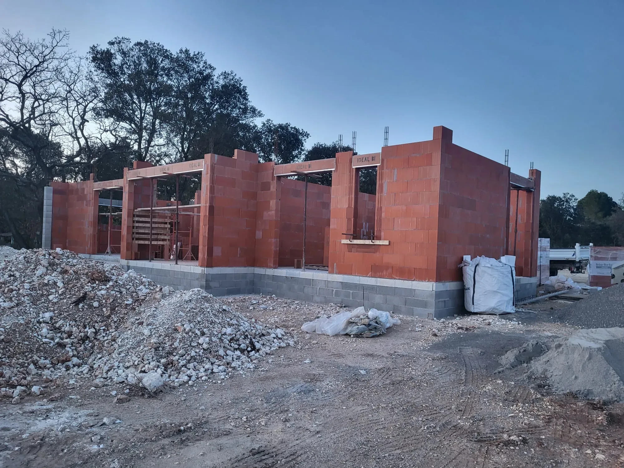 Maison traditionnelle briques, photographie 3 du chantier